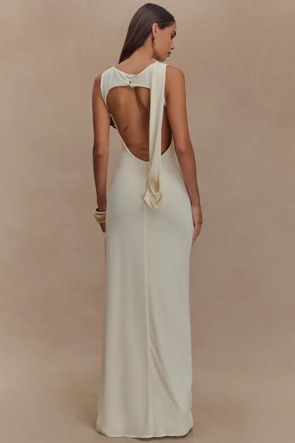 Ines | Women Round Neck Sleeveless Ruched Backless Slit Baby Shower Maxi Dress