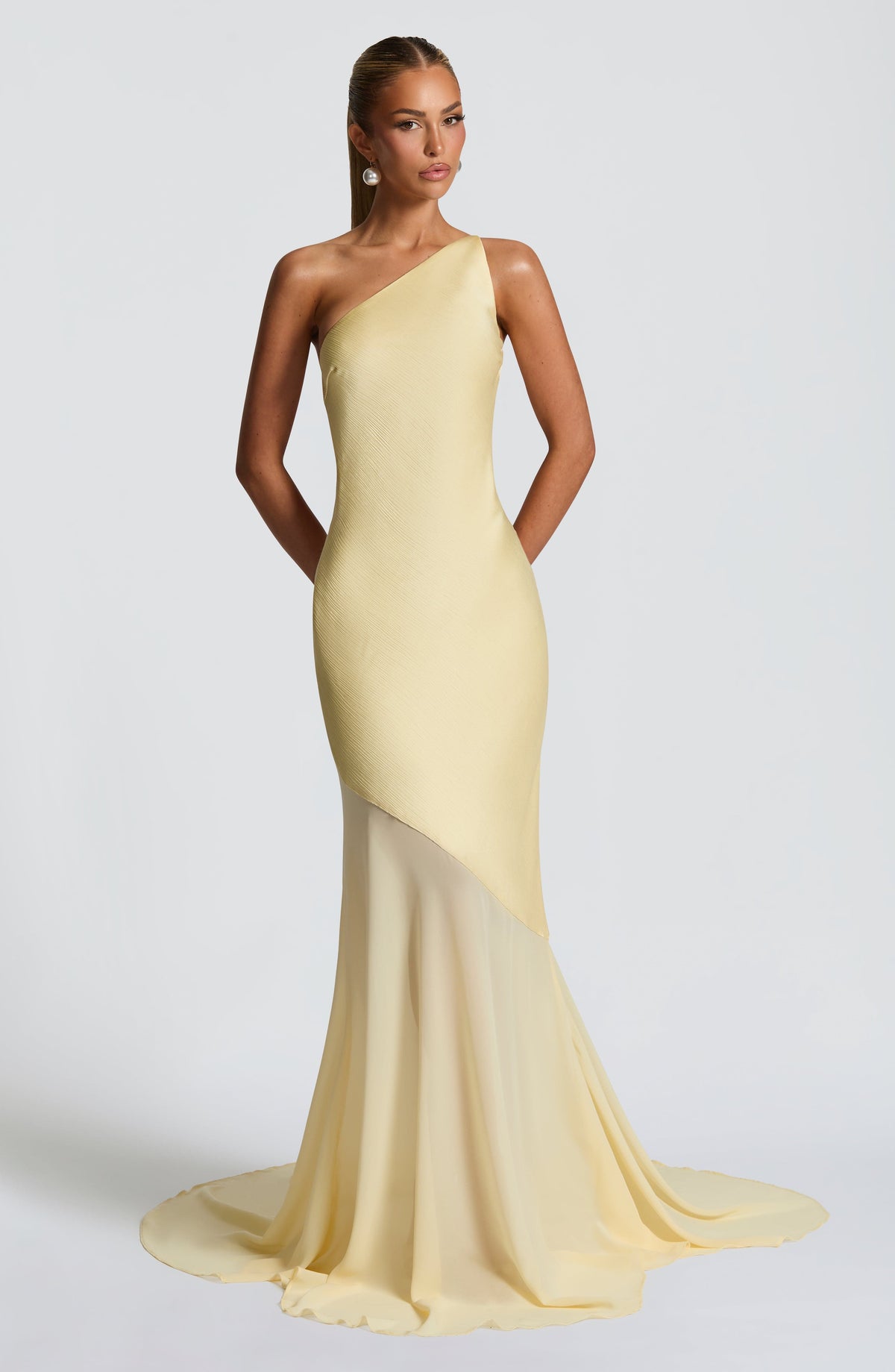 Solenara – One-Shoulder Mesh Evening Gown
