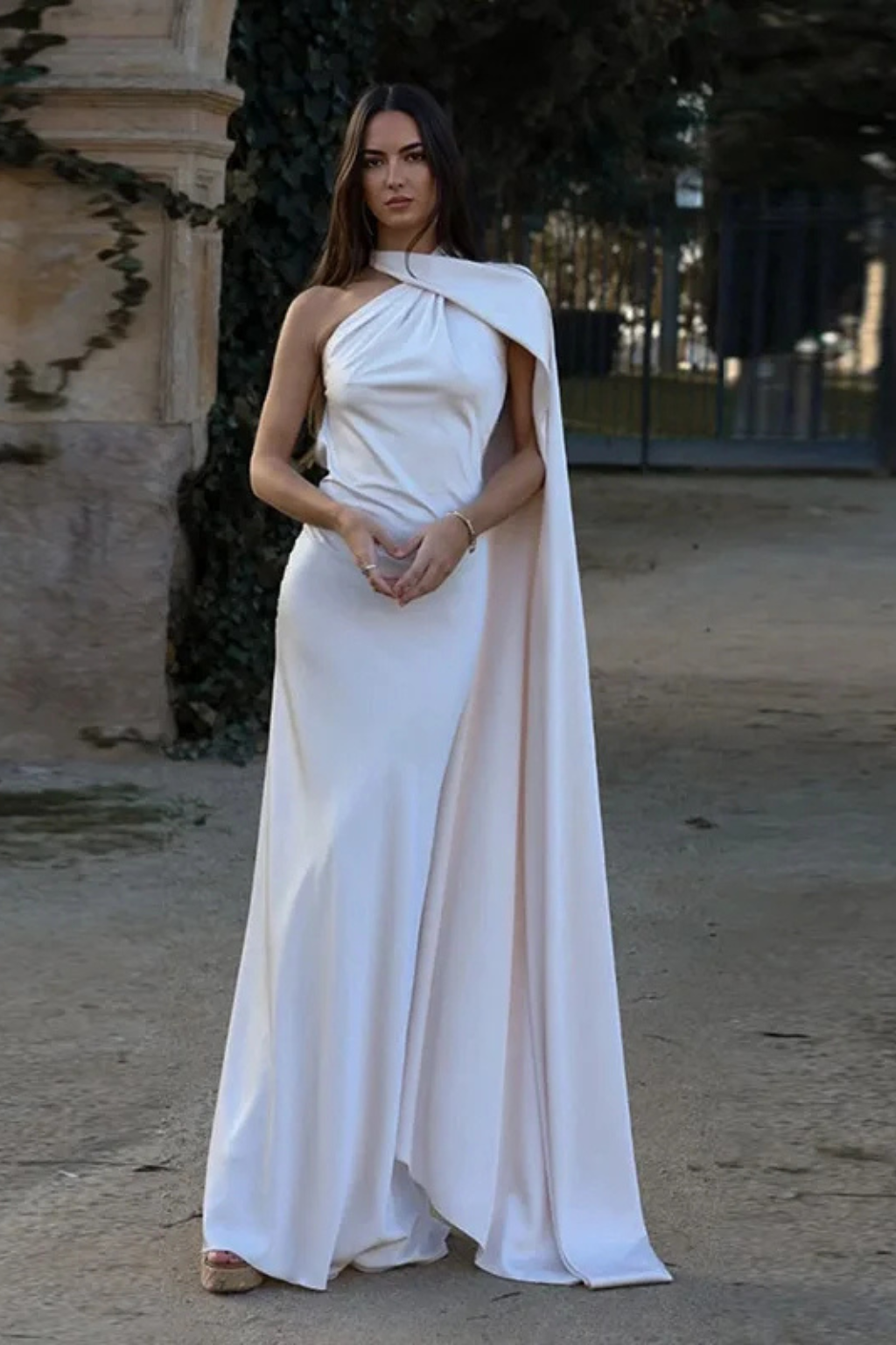 Aurelia | Women Halter Neck Sleeveless Maxi Wedding Guest Dress