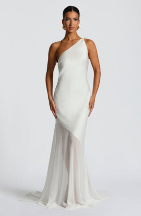 Solenara – One-Shoulder Mesh Evening Gown